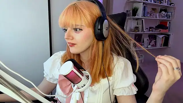 CutieSiesta's Webcam Show