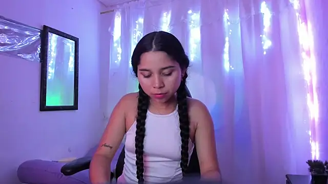 Milly-Way's Live XXX Chat