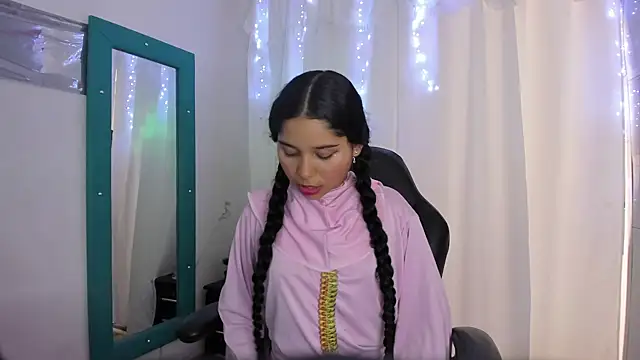 Chat XXX en directo de Milly-Way