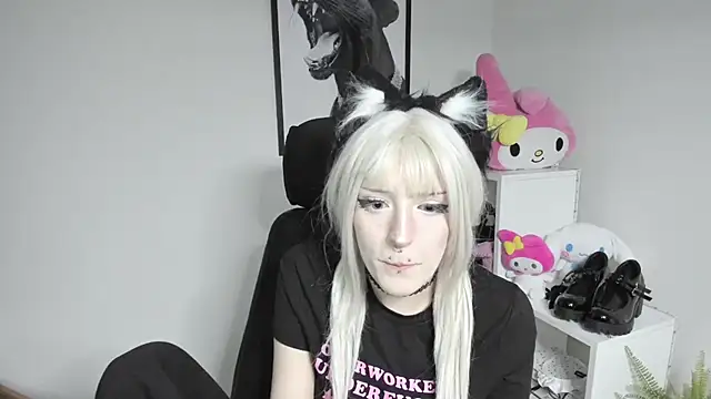 NikaDream's Live XXX Chat