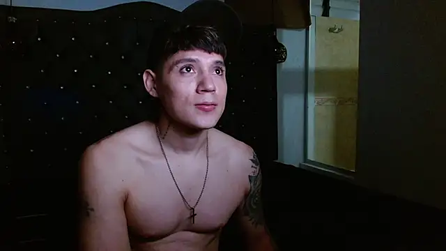 Show de tiger_hot na webcam