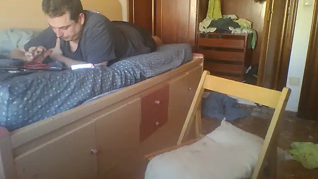 Fun_zgz: διαδικτυακό σόου στην κάμερα