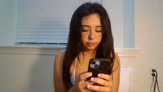 arianababygirl's Webcam Show