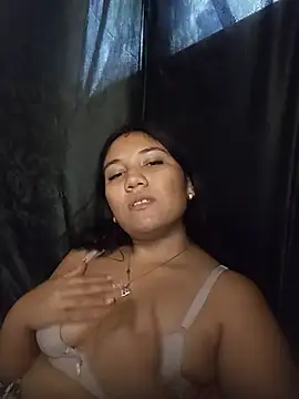 Tifhany_Sex Adlı Modelin Canlı XXX Sohbeti