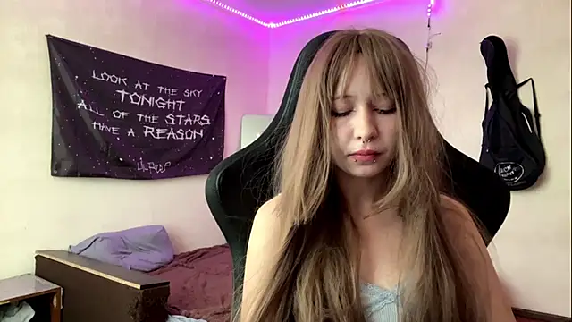 psycholina Chat XXX in diretta