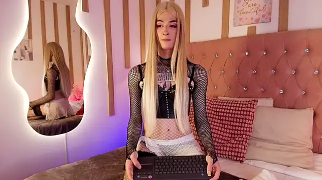 Daphne_Velmont Webcamshow
