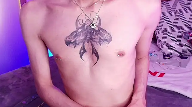 Daphne_Velmont 웹캠 쇼