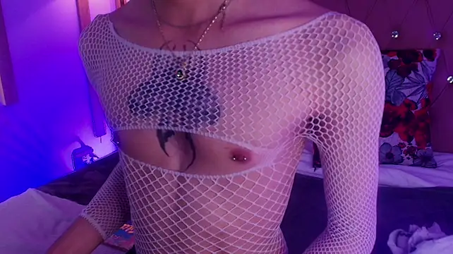 Daphne_Velmont Show Webcam