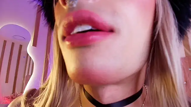 Daphne_Velmont ওয়েবক্যাম শো