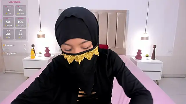 Вебкам-шоу saharaa_noor