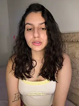 Chat +18 de Selenyx_3 ao vivo