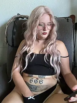 LeaLoveXXX XXX чат на живо