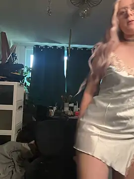LeaLoveXXX Adlı Modelin Canlı XXX Sohbeti