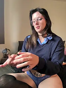 LeaNorah69 webcam show