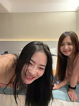 jingya521 Show in webcam