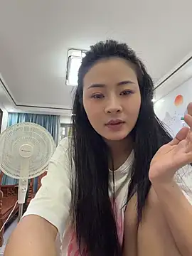 Show modela jingya521 na web-kameri