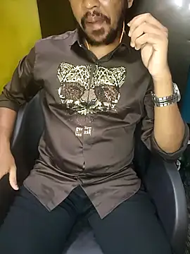 Karantamiltop's Webcam Show