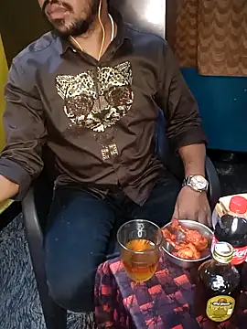Karantamiltop Pertunjukan Webcam