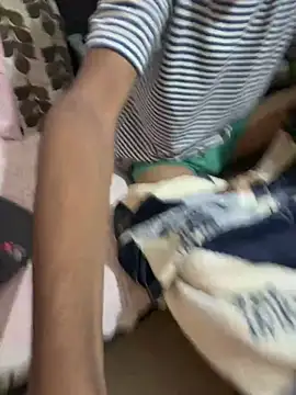 samyuthtwinkのウェブカメラショー