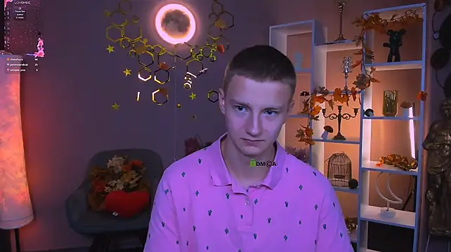 noah_neron Webbikameraesitys