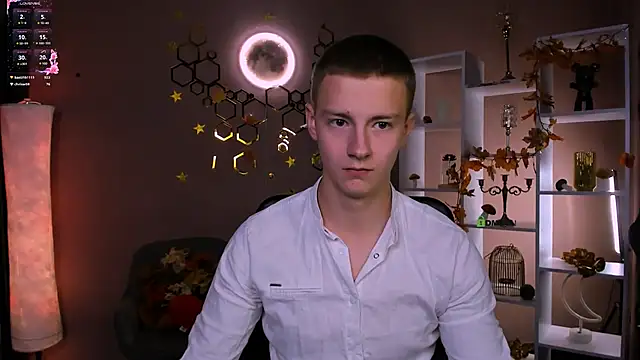 noah_nero Show Webcam