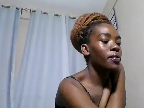 Show Webcam de Lola_Allure