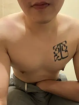 horny_tobias Show Webcam