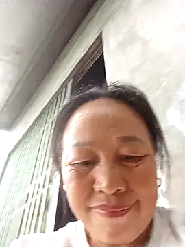 lylylai Ruang Obrolan Langsung