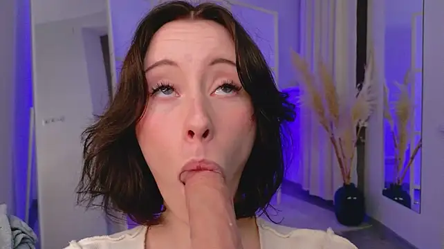 Czat XXX na żywo – Monica_Sky