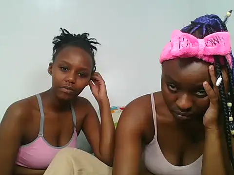 Sarafina_babes' Webcam Show