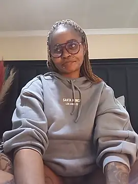 NaughtyLuux12's Webcam Show