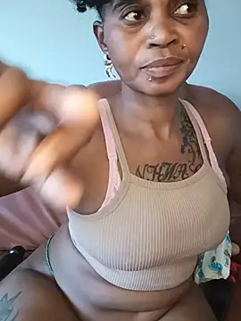 NaughtyLuux12's Webcam Show