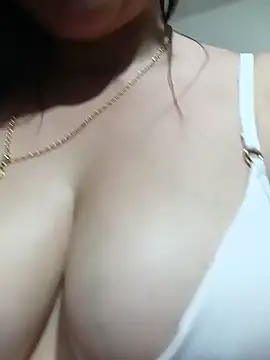 fresita_18のライブXXXチャット