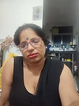 Show de SWEETY01990 na webcam