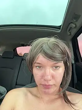 Pokazy przed kamerką – girl-Emily