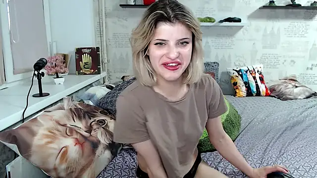 Show modela AleksandraJames na web-kameri