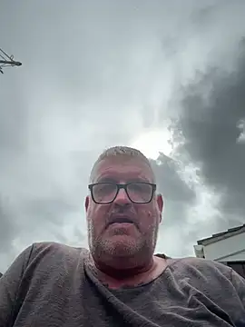 Daddystrokes4u Webcam Show