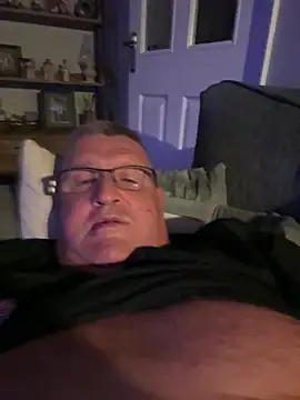Daddystrokes4u webcam show