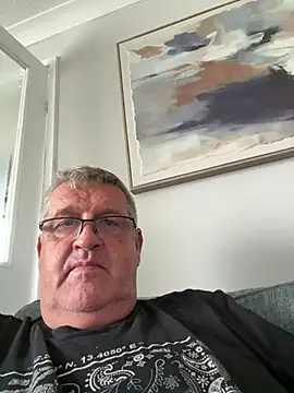 Daddystrokes4un Webbikameraesitys