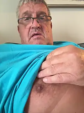 Daddystrokes4u Show Webcam