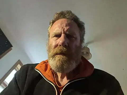 GingerBeardedLynx Adlı Modelin Web Kamerası Şovu
