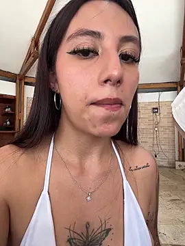 IvyDove's Live XXX Chat