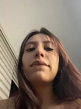 IvyDove's Webcam Show