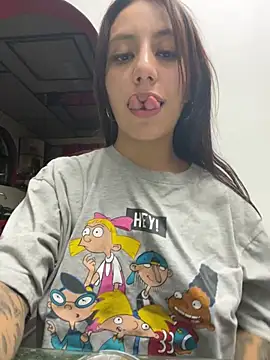 Chat +18 de IvyDove ao vivo