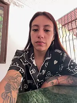 IvyDove – Live XXX-chat
