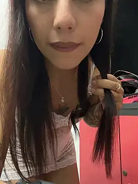 IvyDove – webcam-show
