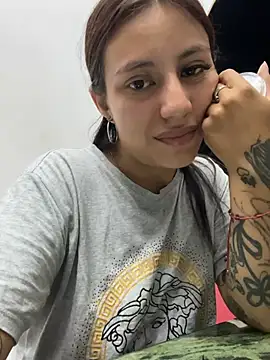 IvyDove's Webcam Show