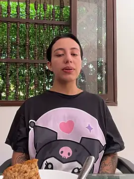 IvyDove's Webcam Show