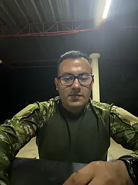 jonny_mili Show in webcam