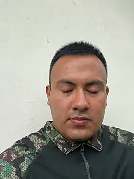 Show de jonny_mili na webcam